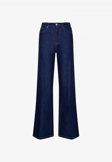 Клешеные джинсы