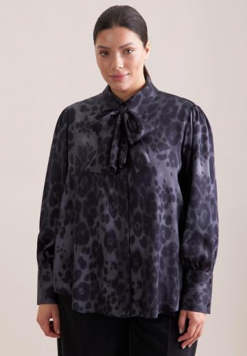 Атласная блузка