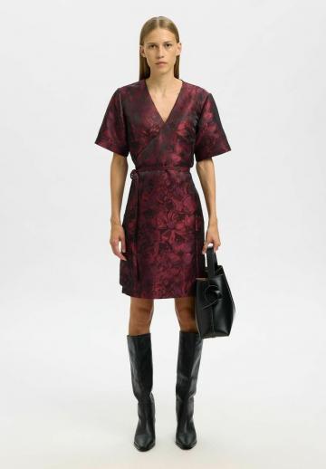 Коктейльное платье