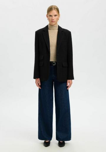 Короткое пальто