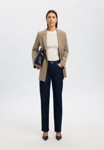 Короткое пальто