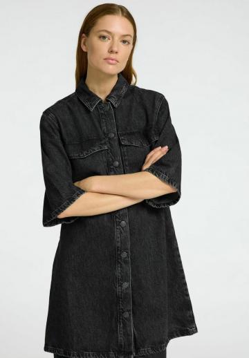 Джинсовое платье