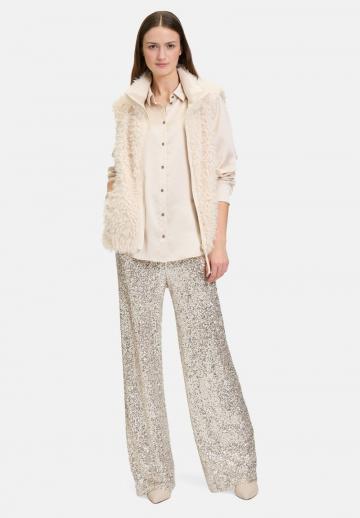 Пуховой жилет