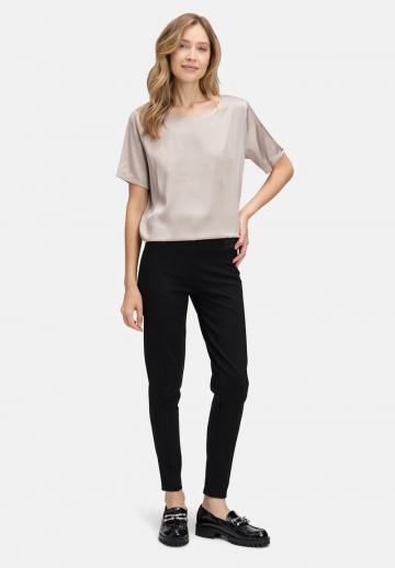 Атласная блузка