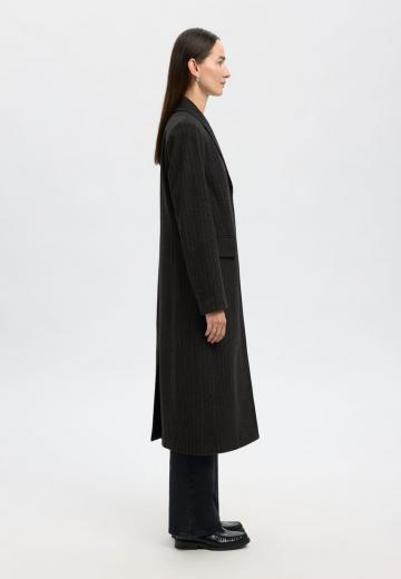 Шерстяное пальто