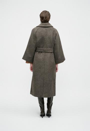 Шерстяное пальто