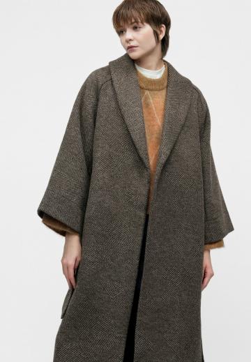 Шерстяное пальто