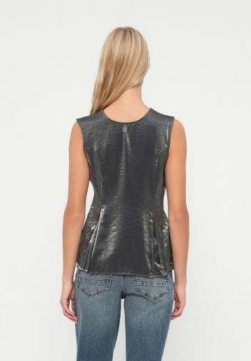 Блузка без рукавов
