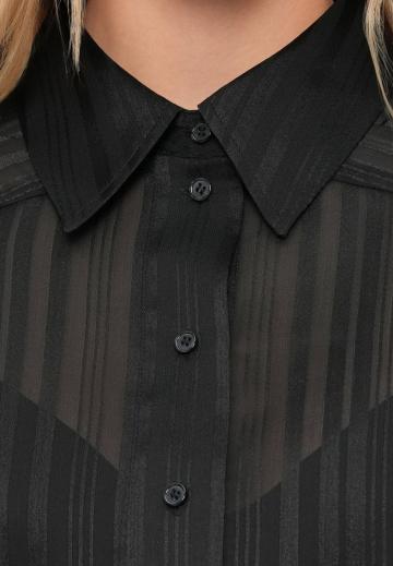 Атласная блузка