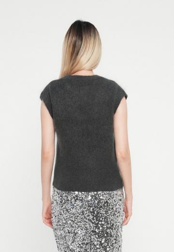 Пуловер без рукавов