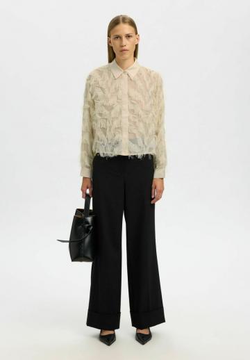 Атласная блузка