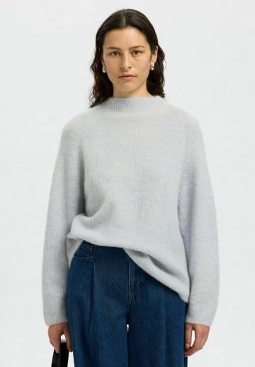 Длинный пуловер