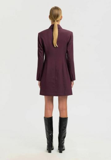 Короткое платье