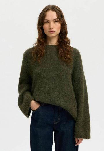 Длинный пуловер