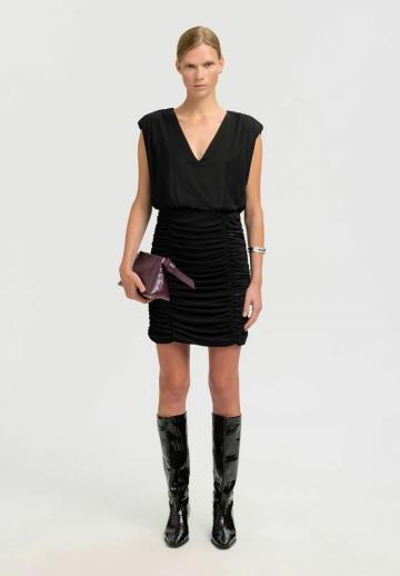 Короткое платье