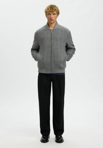 Куртка бомбер