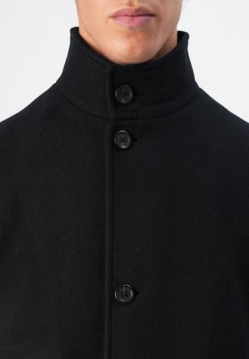 Шерстяное пальто