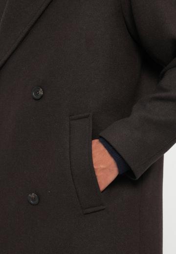 Шерстяное пальто