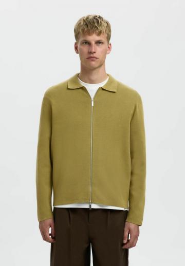 Вязаная кофта