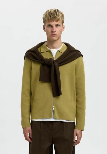 Вязаная кофта