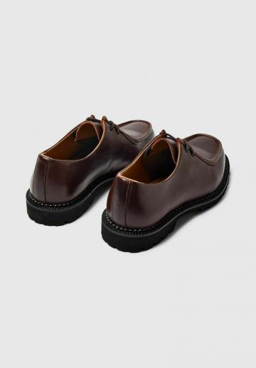 Ботинки на шнуровке