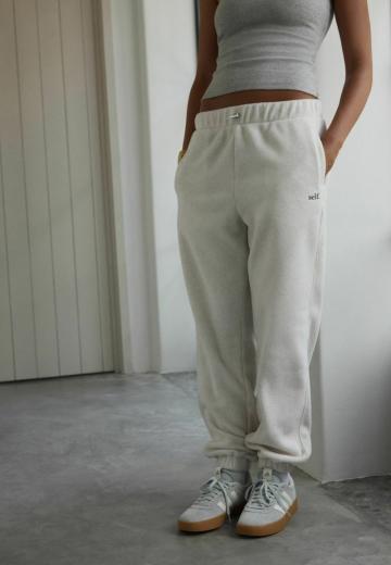 Спортивные штаны