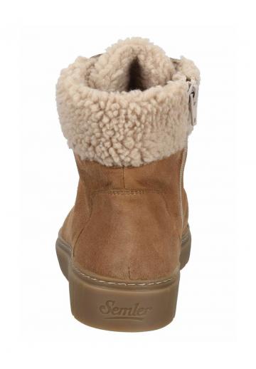 Зимние ботинки