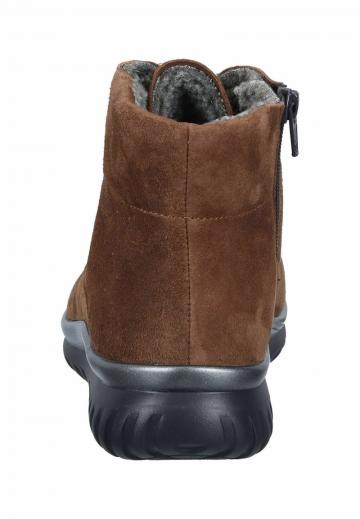 Зимние ботинки