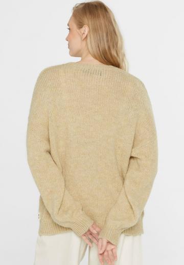 Длинный пуловер