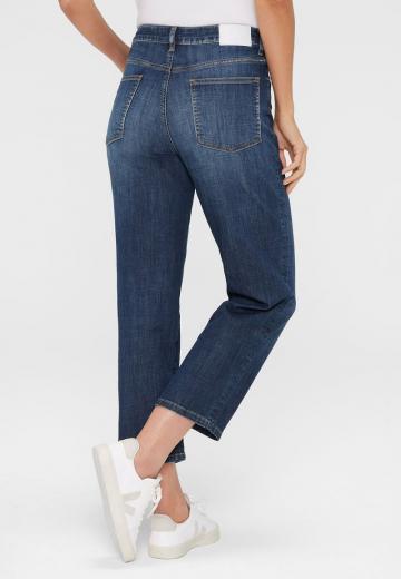 Короткие джинсы