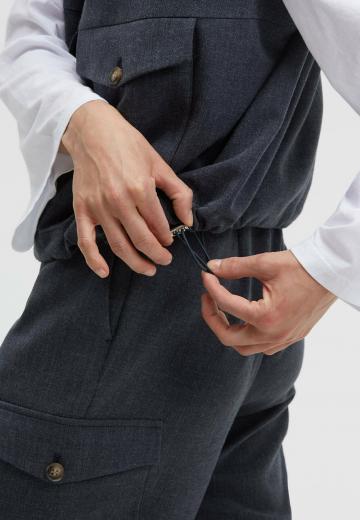 Джинсовая жилетка