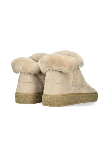 Зимние ботинки