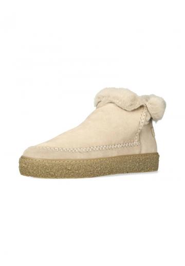 Зимние ботинки