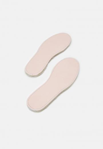 Гандбольные кроссовки