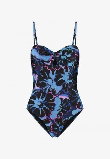 Слитный купальник