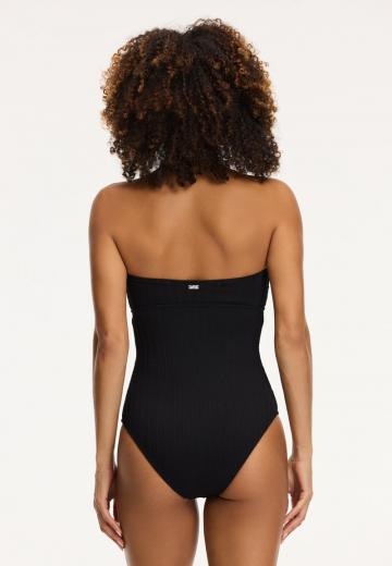 Слитный купальник