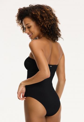 Слитный купальник