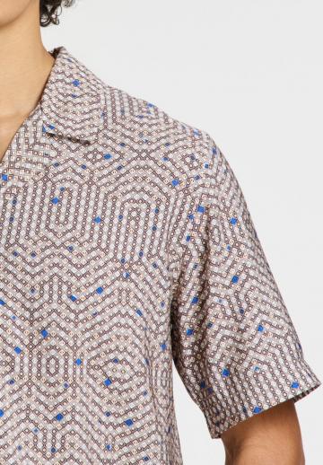 Рубашка с коротким рукавом