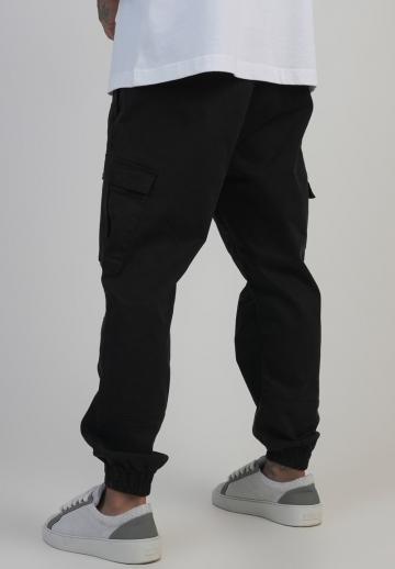 Брюки с накладными карманами