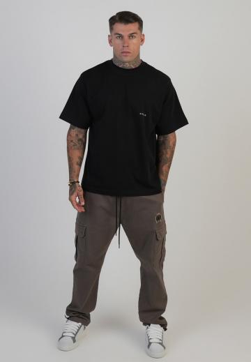 Брюки с накладными карманами