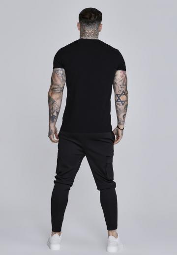 Брюки с накладными карманами