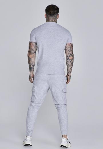 Брюки с накладными карманами