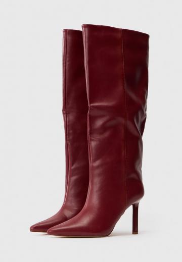 Высокие сапоги