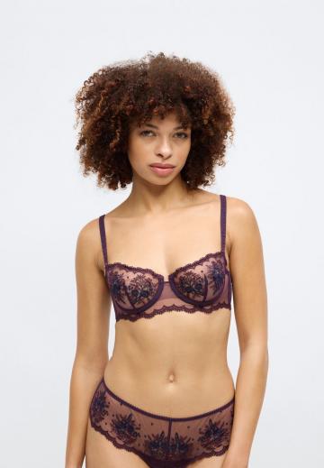 Бюстгальтер