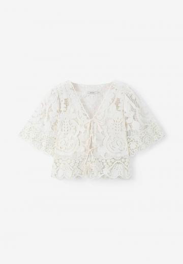 Кружевная блузка