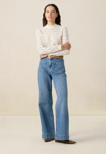 Кружевная блузка