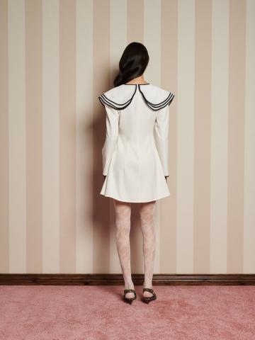 Короткое платье