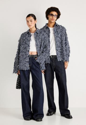 Джинсовая куртка