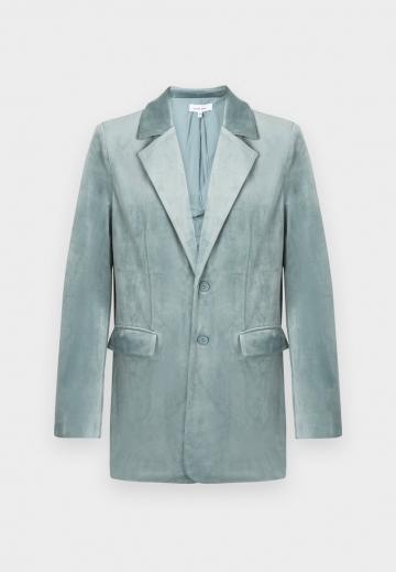 Длинный блейзер