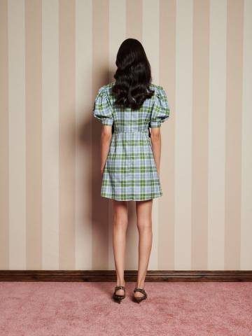 Короткое платье